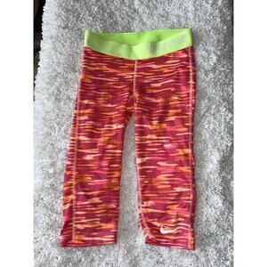 Nike Pro Girls Sz. S Striped Crop Sport Leggings, Cute, Comfortable